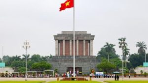 EQUITYWORLD FUTURES JAKARTA | Mengapa Vietnam Bisa? Hikmah dari ‘The New Tiger of Asia’
