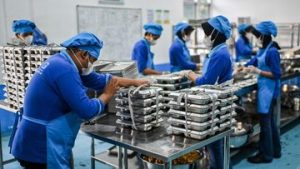 EQUITYWORLD FUTURES JAKARTA | RI Mau Contoh Jepang &amp; Italia Bikin MBG Prasmanan
