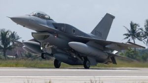 EQUITYWORLD FUTURES JAKARTA | Taiwan Terima 2 Jet Tempur F-16V Buatan AS untuk Tangkal China