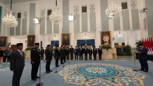 EQUITYWORLD FUTURES JAKARTA | Top 3: Reshuffle Kabinet, Bahlil Rangkap Jabatan Menko Hilirisasi dan Menteri ESDM